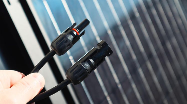 solar epic csatlakozó